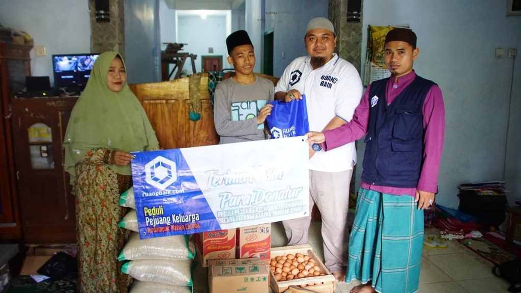 Selama Pandemi Covid-19, Ruang Baik Telah Salurkan 14 Ton Lebih Beras dan Paket Sembako