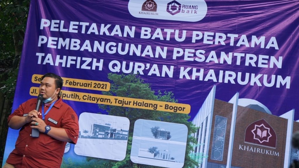 Sambutan Ust. Hendra Aditya, SEI pada peresmian pembangun Pesantren Khairukum