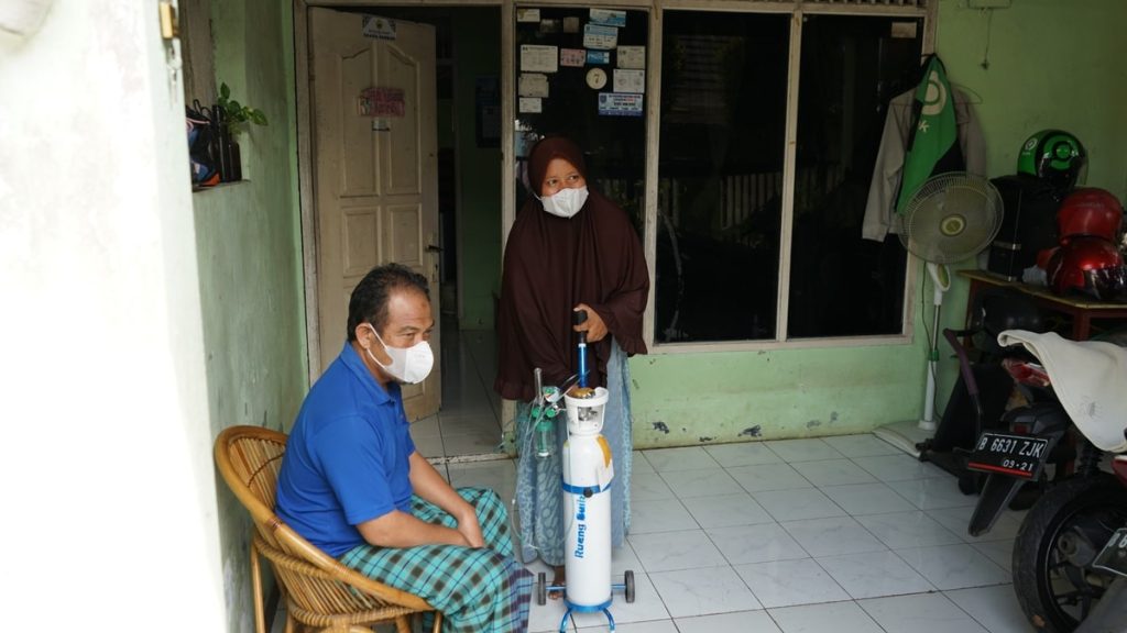 Distribusi peminjaman tabung Oksigen kepada Pasien Covid19 yang sedang menjalani Isolasi mandiri