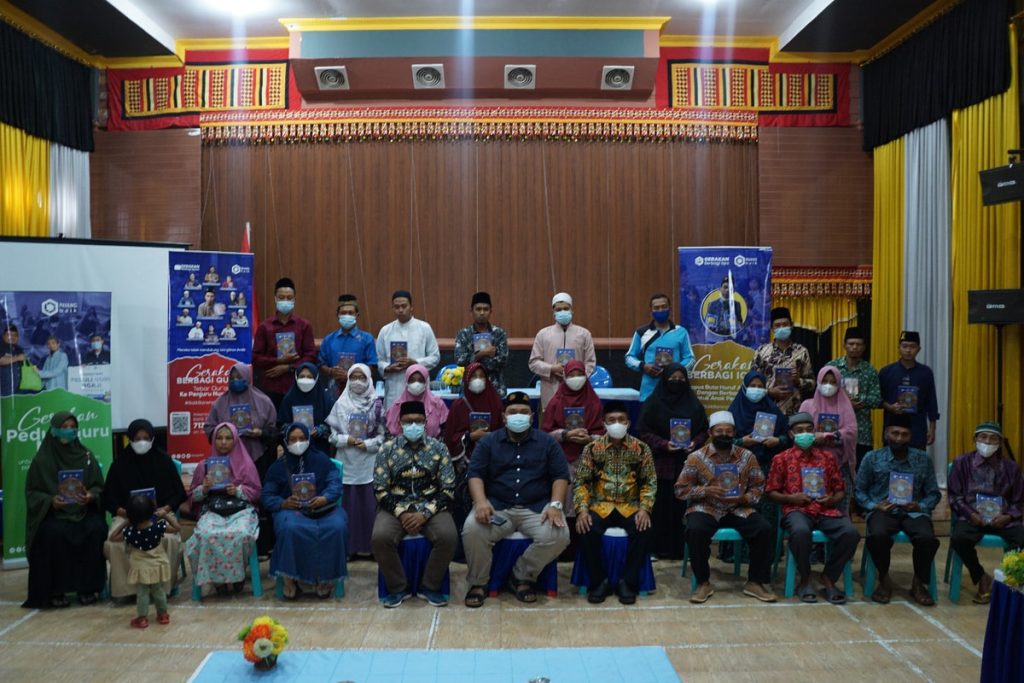 1.000 Mushaf Al Quran dan 1.000 eksempar Iqro untuk Santri Tanggamus