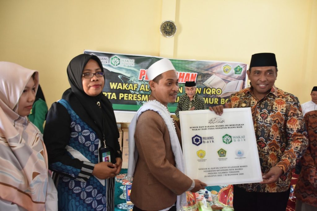 serah terima Sumur Amanah Donatur Ruang Baik