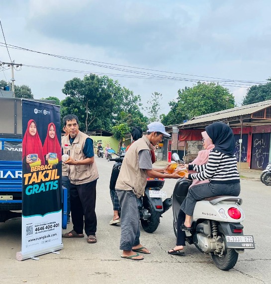 Air Kebaikan yang Mengalir di Bulan Penuh Berkah