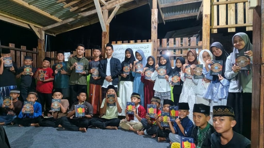Hari Ketiga Ekspedisi Al Quran Ruang Baik: Menembus Bukit Barisan, Menyambung Harapan Hingga Bengkulu