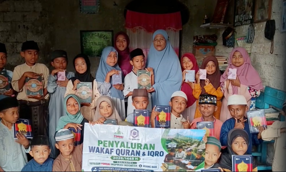 Mengantar Cahaya hingga Ujung Negeri : Menghantarkan Amanah Al Quran hingga pelosok NTT